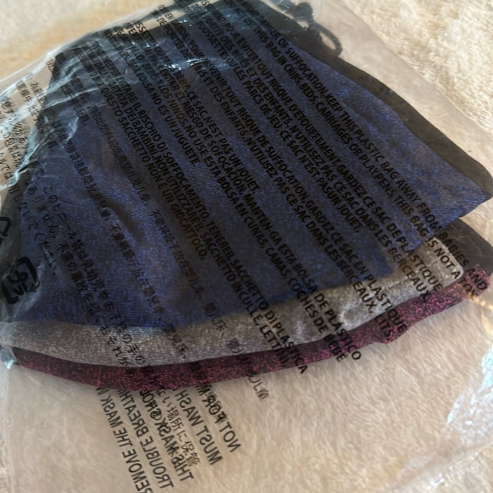 Set of 3 banana republic face masks